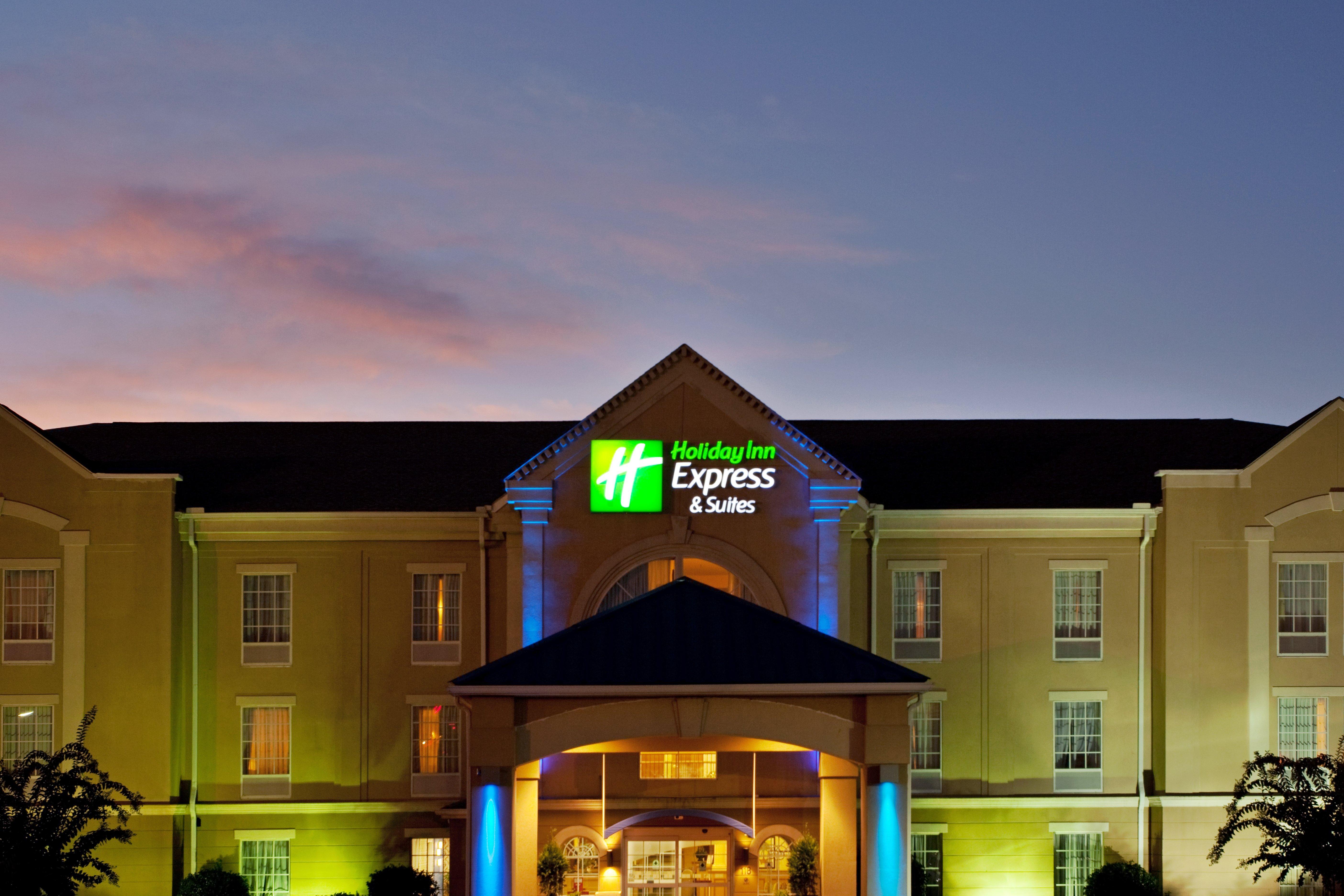 Holiday Inn Express & Suites Orangeburg By Ihg Екстериор снимка